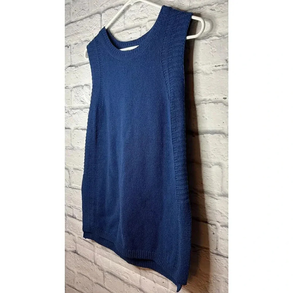 NWT J.Jill sleeveless blue top XS 100% cotton. - Picture 3 of 9